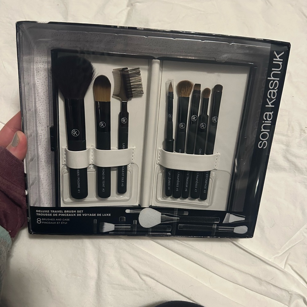 Sonia Kashuk Deluxe Travel Brush Set - Black and White